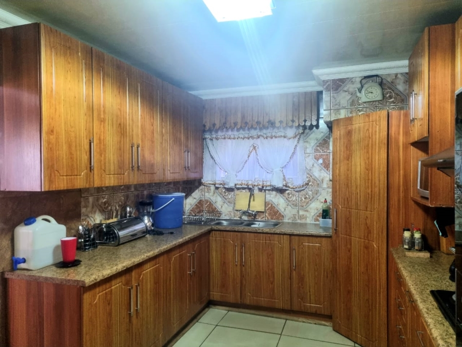 3 Bedroom Property for Sale in Beaconsfield Northern Cape